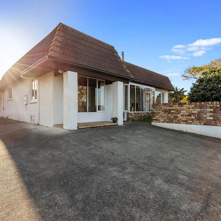 The Zen Hideout - Tauranga South Holiday Home Екстер'єр фото
